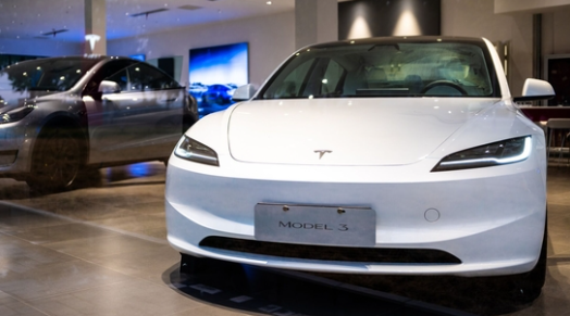 Tesla Secures Prime Showroom Space in Mumbai’s BKC for ₹23.38 Crore