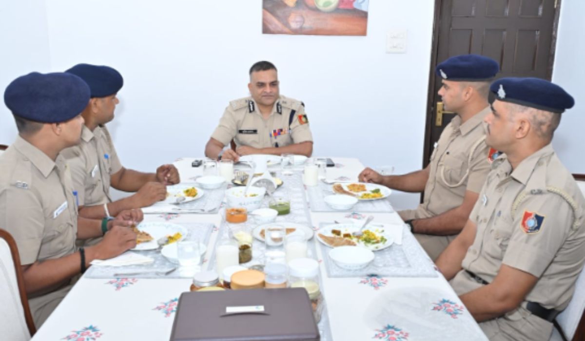 Chandigarh DGP Transferred to The Post of DIG in BSF: नौकरशाही में क्यों मचा हड़कंप?