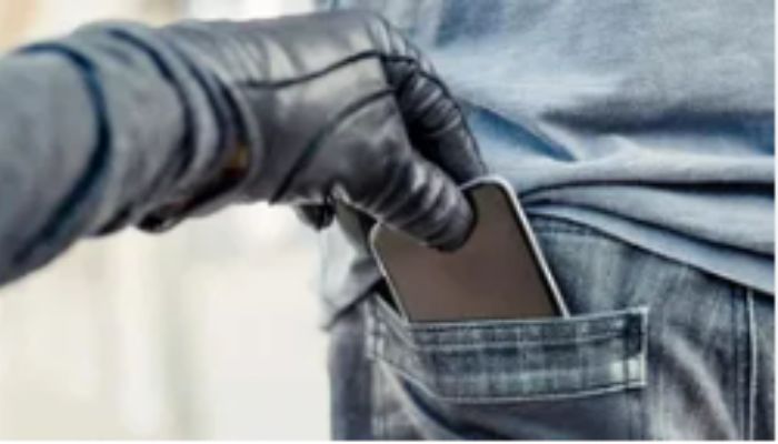 Android 16 में आया ऐसा फीचर कि चोर कहेगा – “भाई ये क्या कर दिया…” | चोरी हुआ फोन अब बनेगा कबाड़!